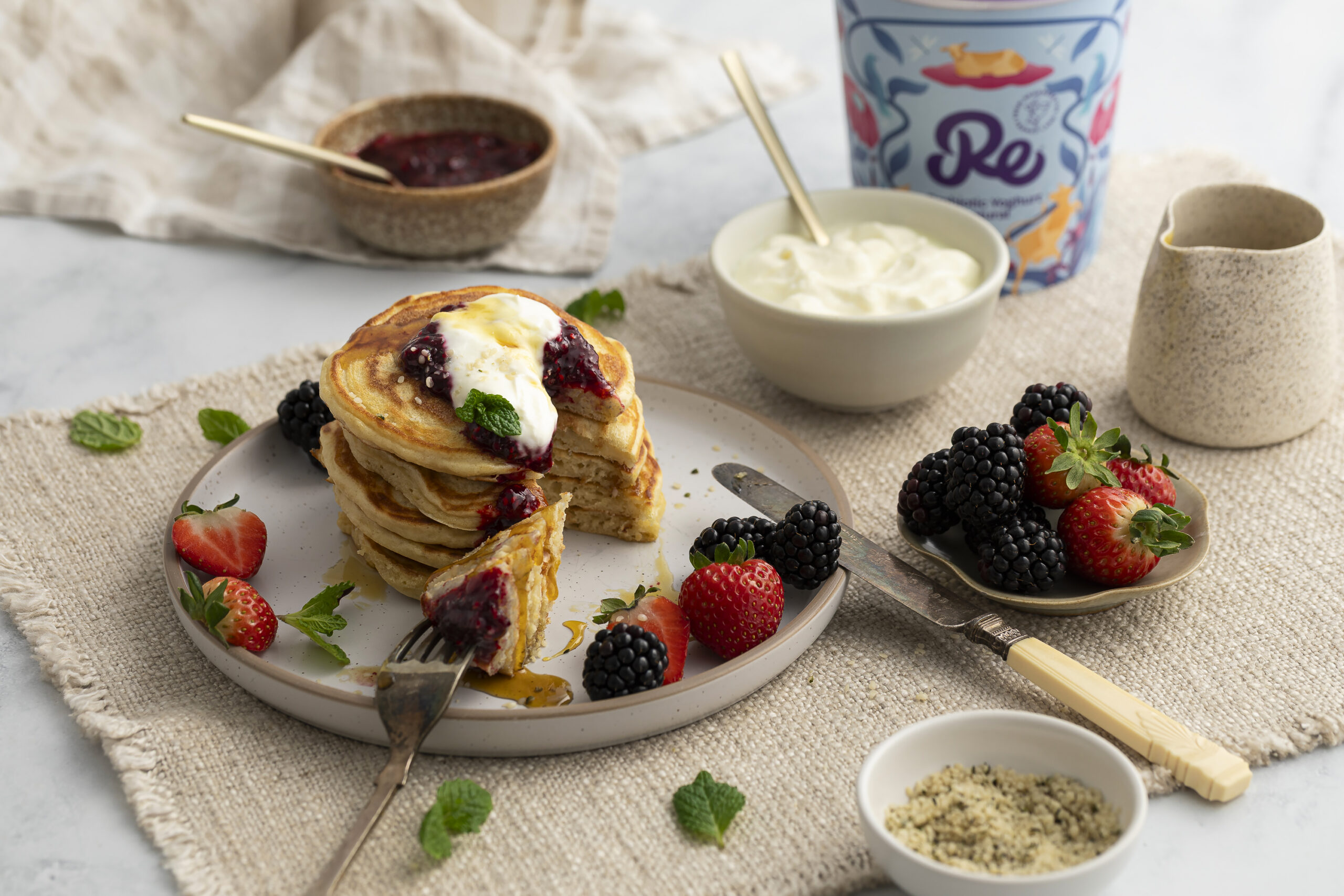 Vanilla & Berry Yoghurt Pancakes